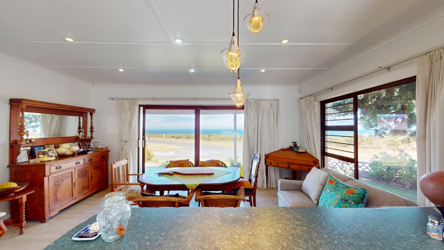 3 Bedroom Property for Sale in Palmiet Western Cape